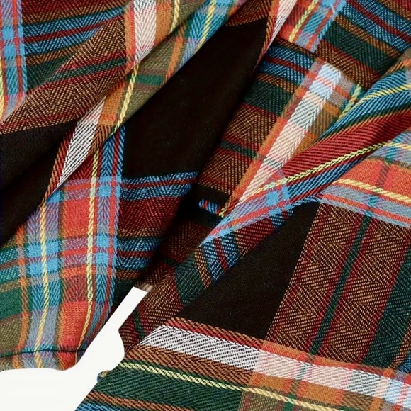 Plaid Mini Skirt - Picture 5 of 6